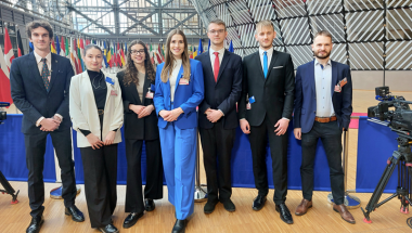 Simulations of the European Council and the Council of the European Union (#ConSIMium)